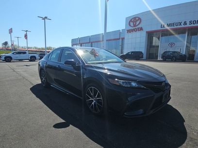 Certified 2021 Toyota Camry SE w/ Cold Weather Package