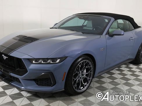 Used 2024 Ford Mustang GT Premium image 13