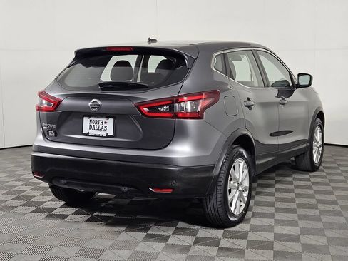 Used 2022 Nissan Rogue Sport S FWD image 5