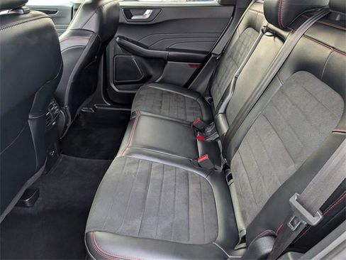 Certified 2022 Ford Escape SEL w/ SEL Stealth AWD Package image 21