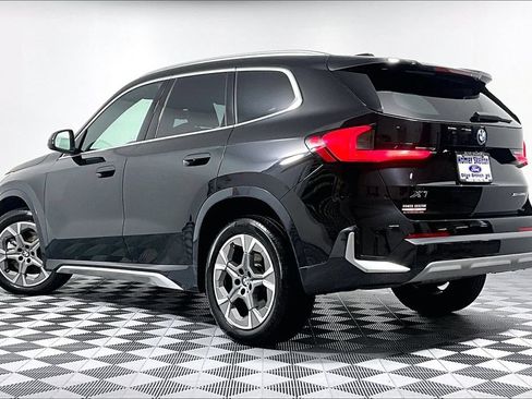 Used 2025 BMW X1 xDrive28i AWD/4WD image 11