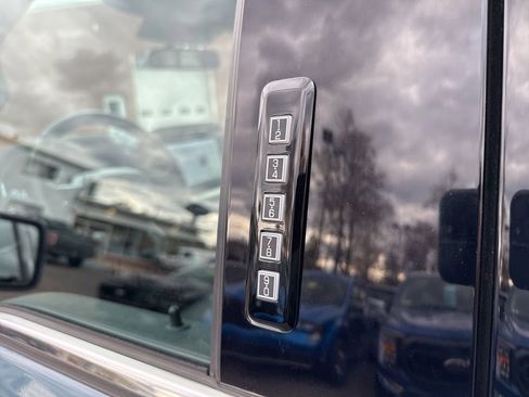 Certified 2023 Ford F150 Lariat image 12