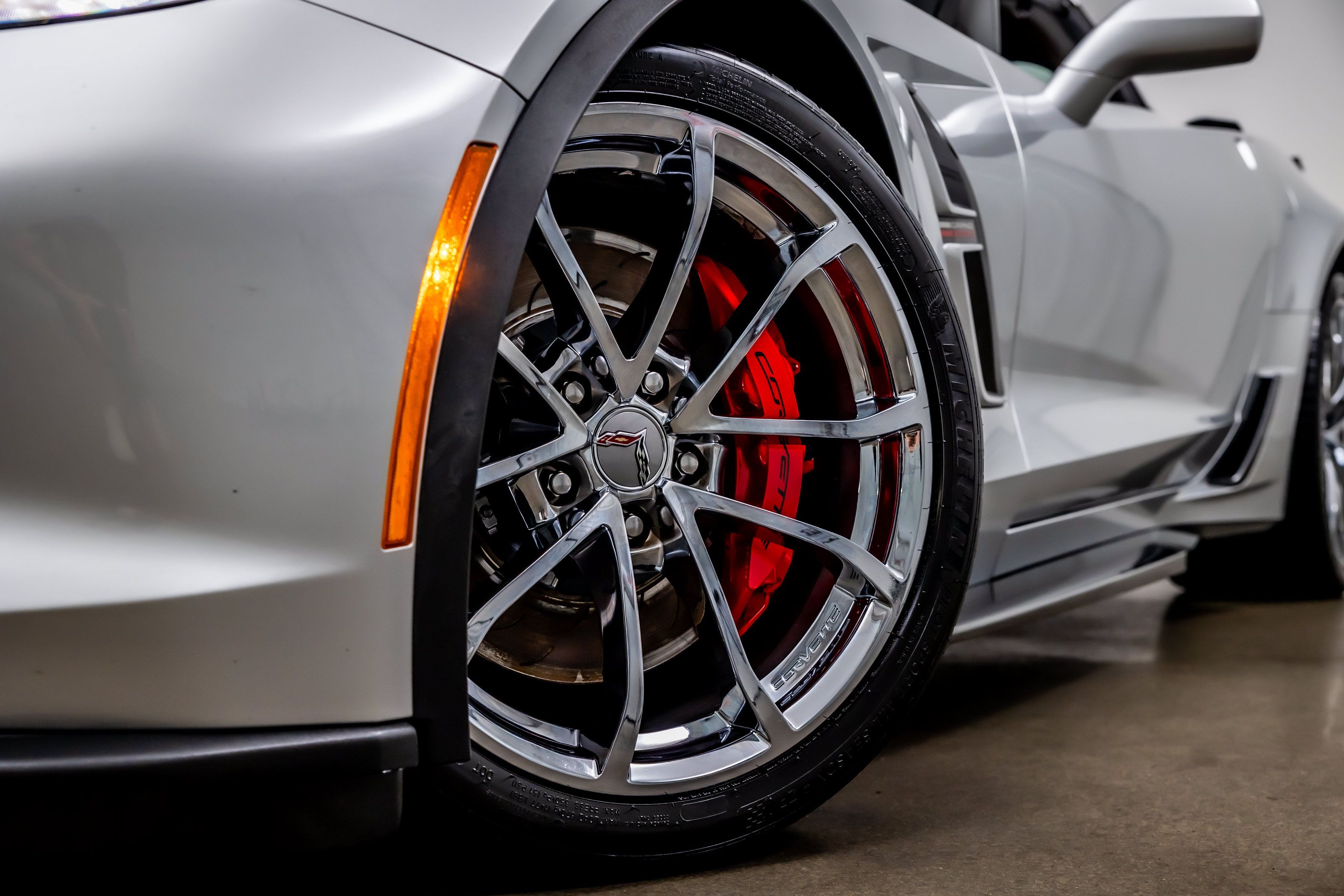Used 2018 Chevrolet Corvette Grand Sport RWD image 22