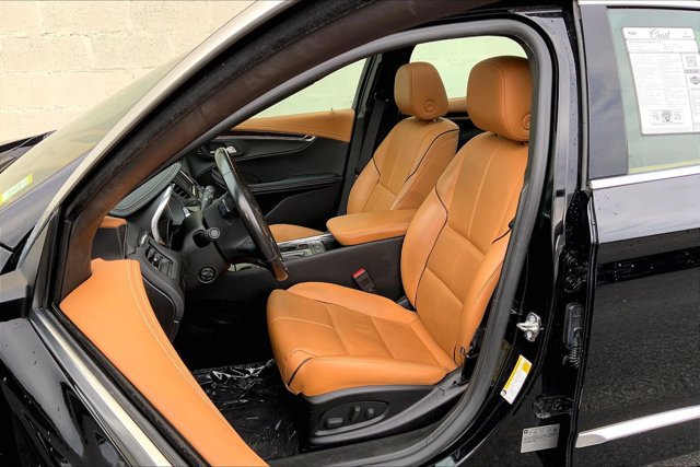 Used 2015 Chevrolet Impala LTZ FWD image 25