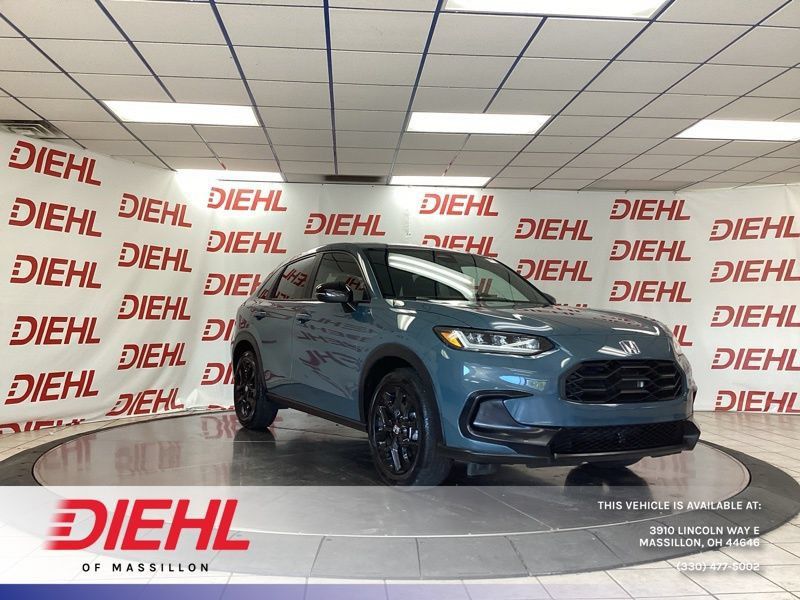 Used 2025 Honda HR-V Sport image 1