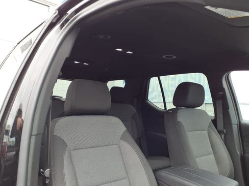 Used 2023 Chevrolet Traverse LT w/ LPO, Floor Liner Package AWD/4WD image 21