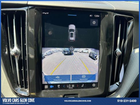 Certified 2025 Volvo XC60 T8 Plus w/ Protection Package Premier image 29