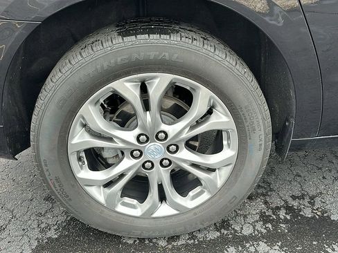 Used 2021 Buick Enclave Avenir w/ Trailering Package, 5000 lbs. AWD/4WD image 9