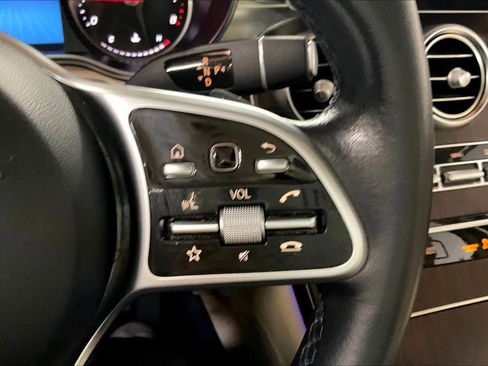 Used 2022 Mercedes-Benz GLC 300 4MATIC image 20