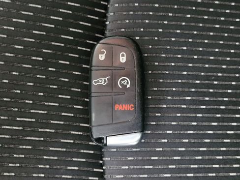 Used 2020 Dodge Journey SE w/ SE Popular Equipment Group FWD image 32