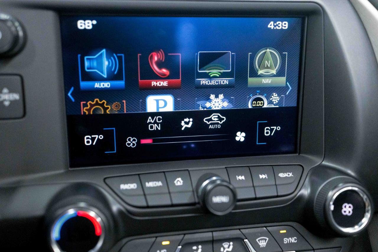 Used 2016 Chevrolet Corvette Z06 w/ 3LZ Preferred Equipment Group RWD image 57