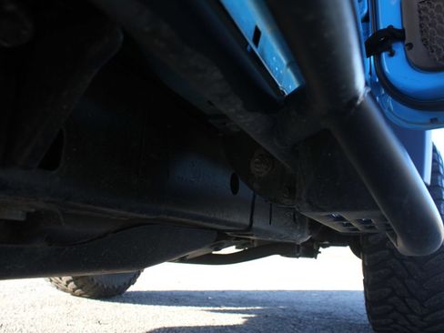 Used 2018 Jeep Wrangler Rubicon w/ Cold Weather Group image 34