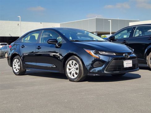 Used 2026 Toyota Corolla LE image 32