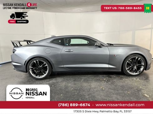 Used 2019 Chevrolet Camaro LT w/ RS Package image 13