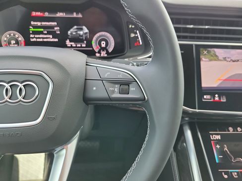 New 2026 Audi Q8 Premium Plus image 17