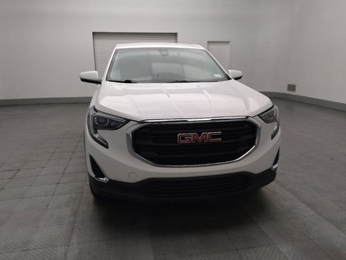 Used 2020 GMC Terrain SLE FWD image 14