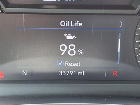 Used 2023 Cadillac XT5 Premium Luxury FWD image 31