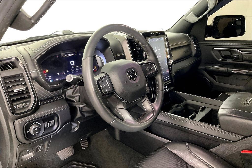 Used 2024 RAM 1500 Limited AWD/4WD image 16