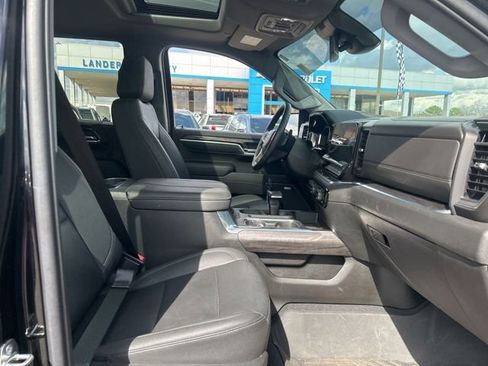 Used 2023 Chevrolet Silverado 1500 LTZ w/ LTZ Premium Package image 33