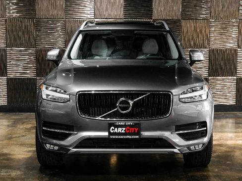 Used 2017 Volvo XC90 T6 Momentum w/ Convenience Package AWD/4WD image 7