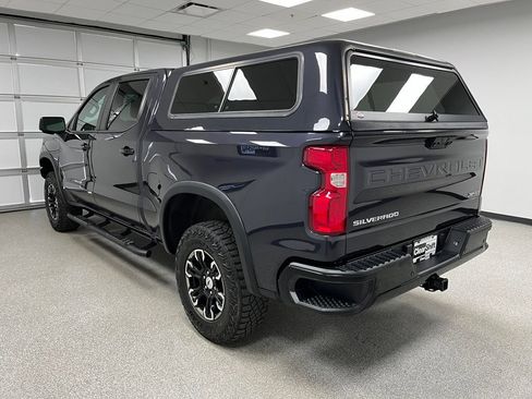 Used 2023 Chevrolet Silverado 1500 ZR2 AWD/4WD image 8