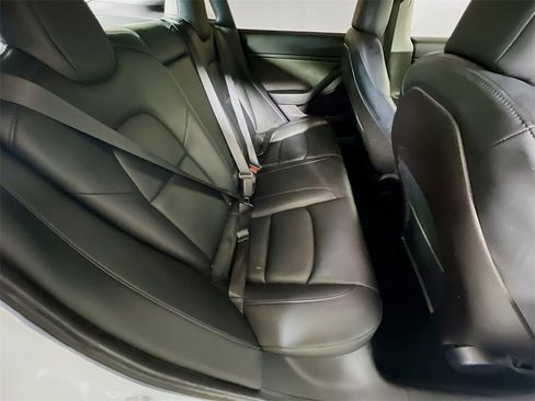 Used 2020 Tesla Model 3 Performance image 25