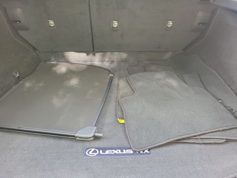 Used 2024 Lexus NX 250 FWD w/ Towing Package (2000 Lbs) image 8