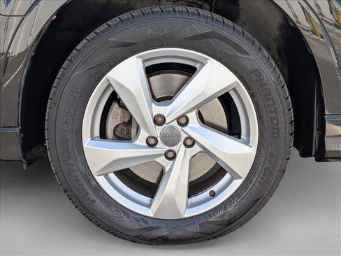Used 2020 Audi Q3 2.0T Premium AWD/4WD image 23