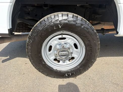 Used 2022 Ford F350 XL w/ Power Equipment Group AWD/4WD image 29