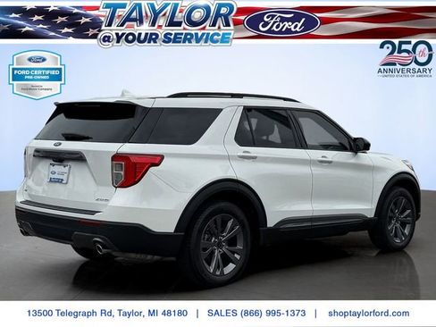 Certified 2024 Ford Explorer XLT w/ Equipment Group 202A AWD/4WD image 3