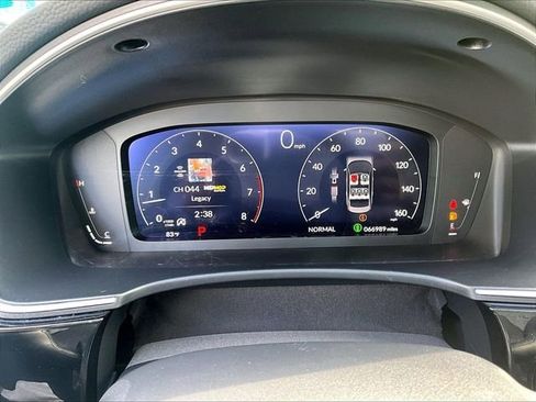 Used 2023 Honda Civic Touring image 26