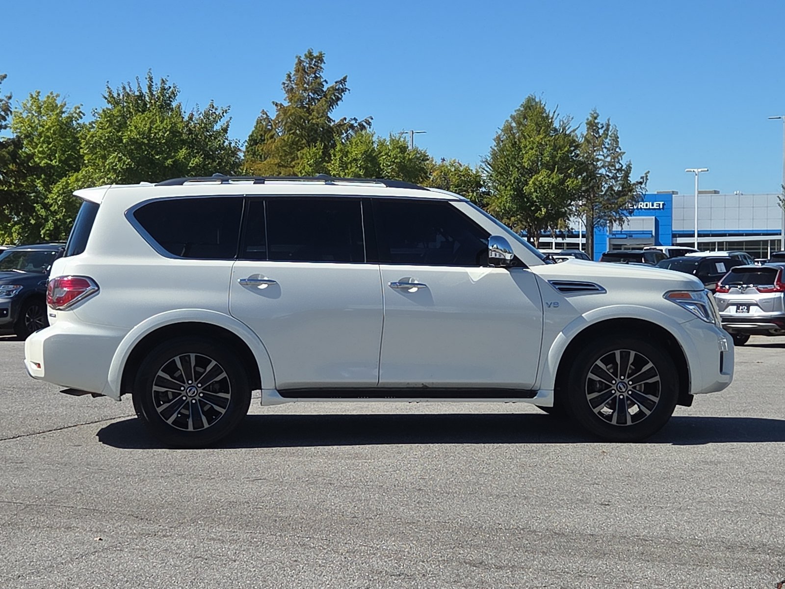 Used 2020 Nissan Armada Platinum w/ Captain's Chairs Package RWD image 6
