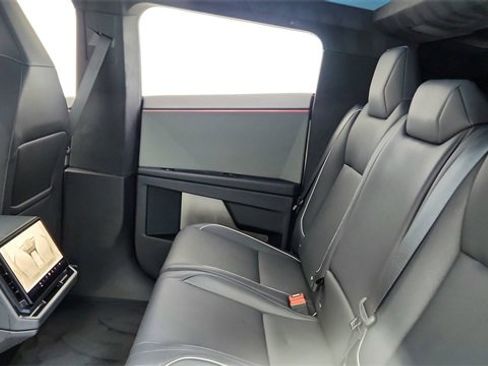 Used 2024 Tesla Cybertruck AWD Crew Cab image 25