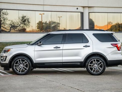 Used 2016 Ford Explorer Sport w/ Equipment Group 401A image 50