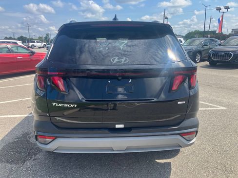 Used 2025 Hyundai Tucson SEL AWD/4WD image 4