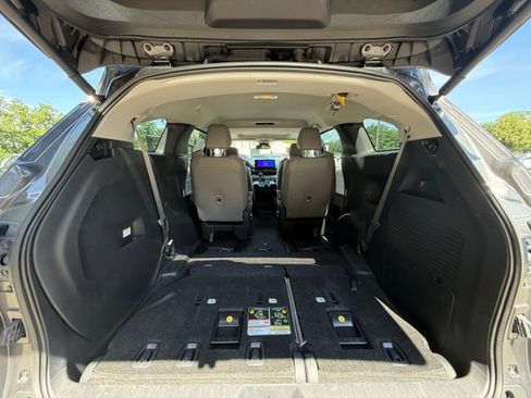 Used 2025 Toyota Sienna XLE w/ XLE Plus Package AWD/4WD image 26