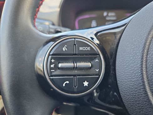 Used 2025 Kia Soul GT-Line w/ GT-Line Technology Package FWD image 23