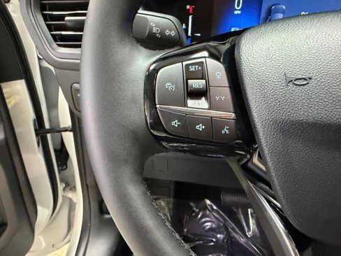 New 2026 Ford Escape SE FWD image 14