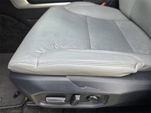 Used 2025 Toyota Tundra Limited image 18