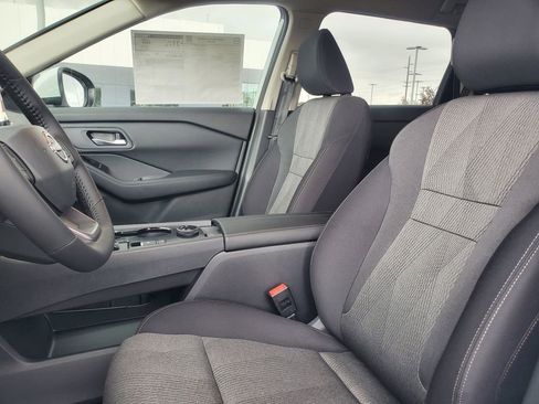 New 2026 Nissan Rogue SV AWD/4WD image 10