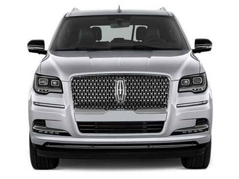 Used 2022 Lincoln Nautilus Reserve image 5