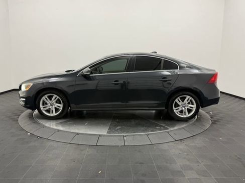 Used 2015 Volvo S60 T5 Platinum image 4