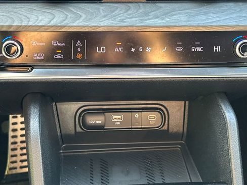 Used 2024 Kia Sportage X-Pro Prestige AWD/4WD image 34