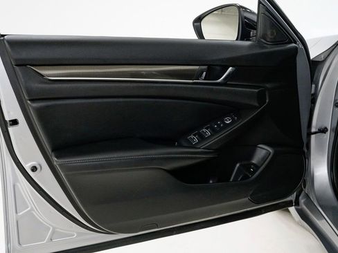 Used 2022 Honda Accord Sport image 7