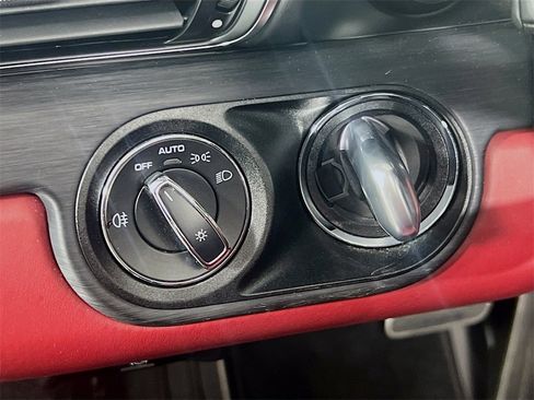 Certified 2018 Porsche 911 Carrera 4 GTS image 11