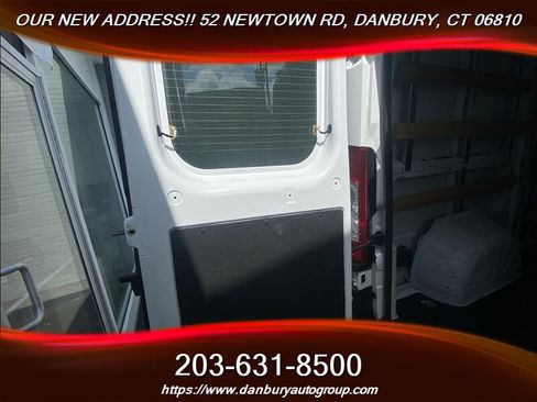 Used 2025 RAM ProMaster 2500 w/ U-Haul Equipment Group FWD image 23