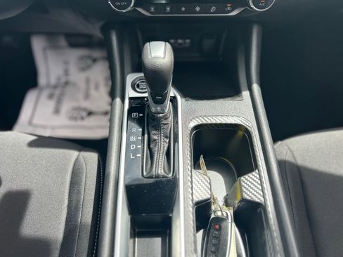 Used 2025 Nissan Sentra SV w/ All-Weather Package image 18