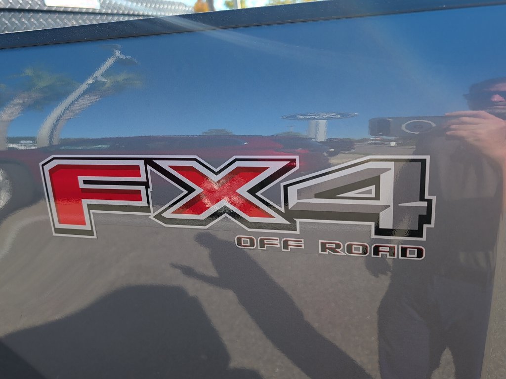 Used 2024 Ford F250 XL w/ STX Appearance Package AWD/4WD image 6