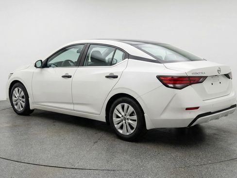 Used 2025 Nissan Sentra S FWD image 6