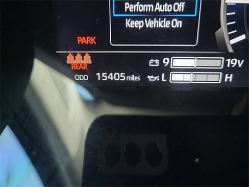 Used 2024 Toyota Tundra Limited image 18